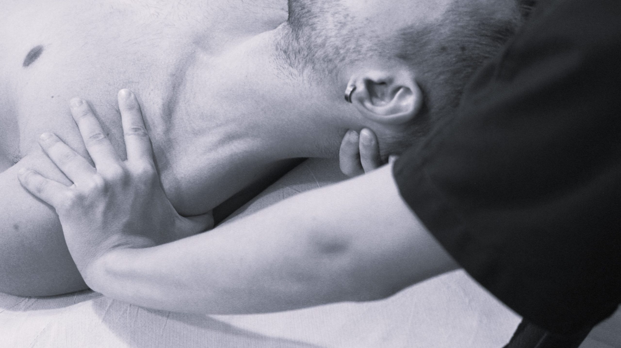 Dolore cervicale: scopri come l’osteopatia può alleviarlo